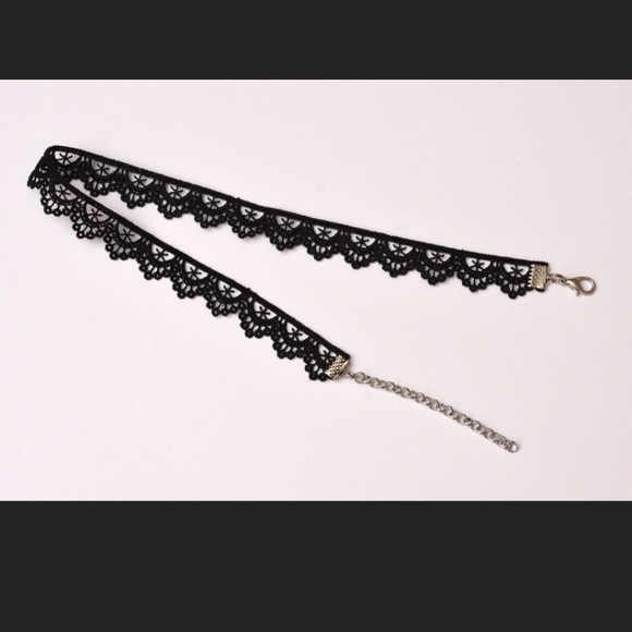 Black Lace Choker Necklace - Picture 3 of 4